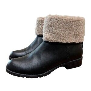 Style & Co Bettey Black Flat Ankle Boots w Faux Fur Trim  Size 7.5  NWOB